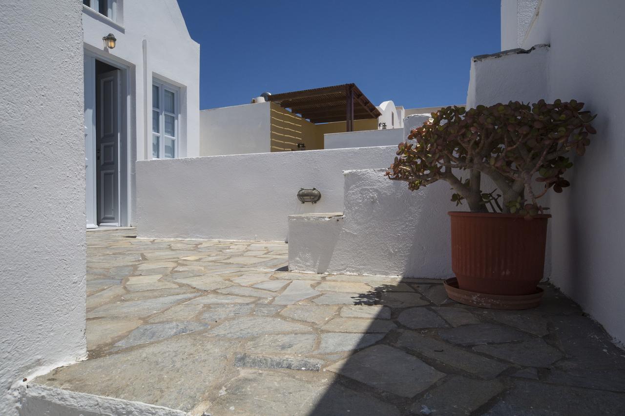 Ianthe Apartments & Villa Oia  Extérieur photo