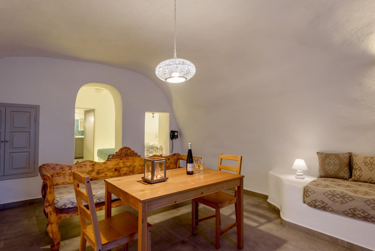 Ianthe Apartments & Villa Oia  Extérieur photo